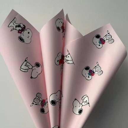 Snoopy Themed Floral Paper